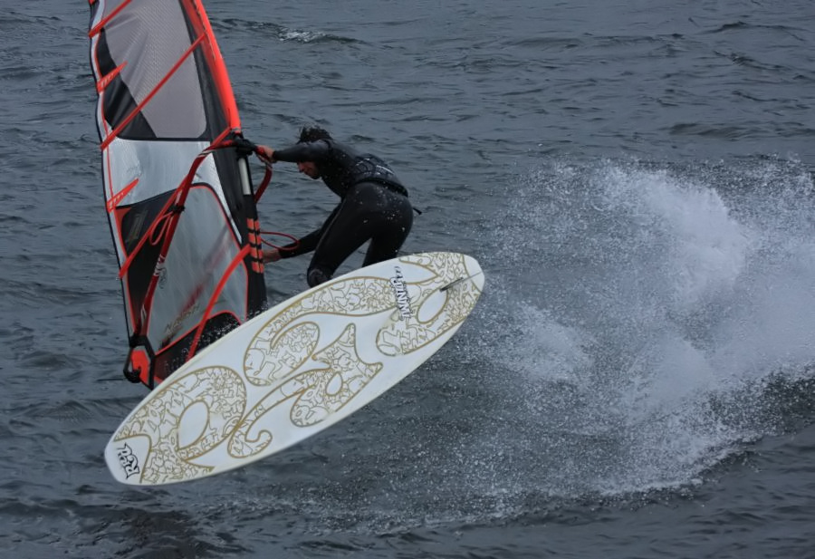 Kitesurfing i windsurfing, czyli 23.09.2012 na play obok OW AUGUSTYNA w Jastarni na Pwyspie Helskim