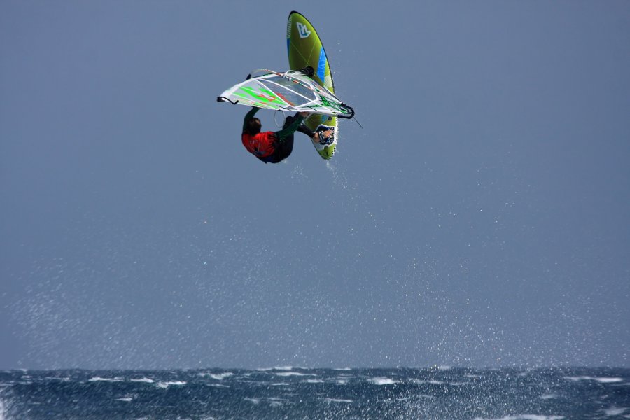 Windsurfing i kitesurfing w El Medano  i El Cabezo, czyli 27.11.2012 na Teneryfie