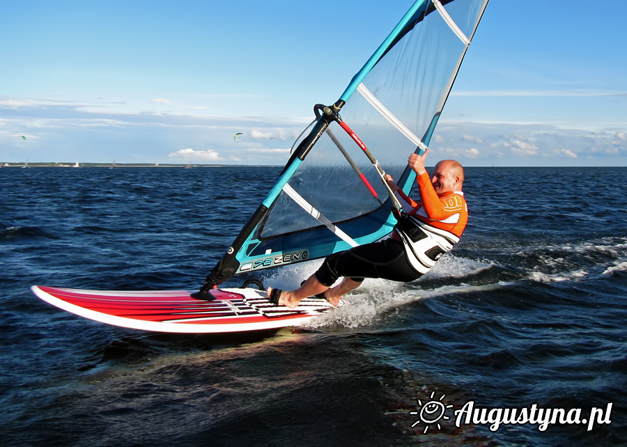 Hawaje, czyli windsurfing i kitesurfing 31.07.2013 w Jastarni na Pwyspie Helskim