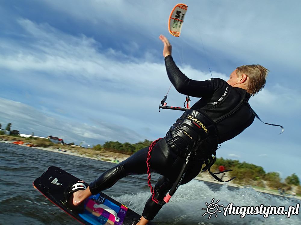 Windsurfing i kitesurfing 16-08-2014 w Jastarni na Pwyspie Helskim