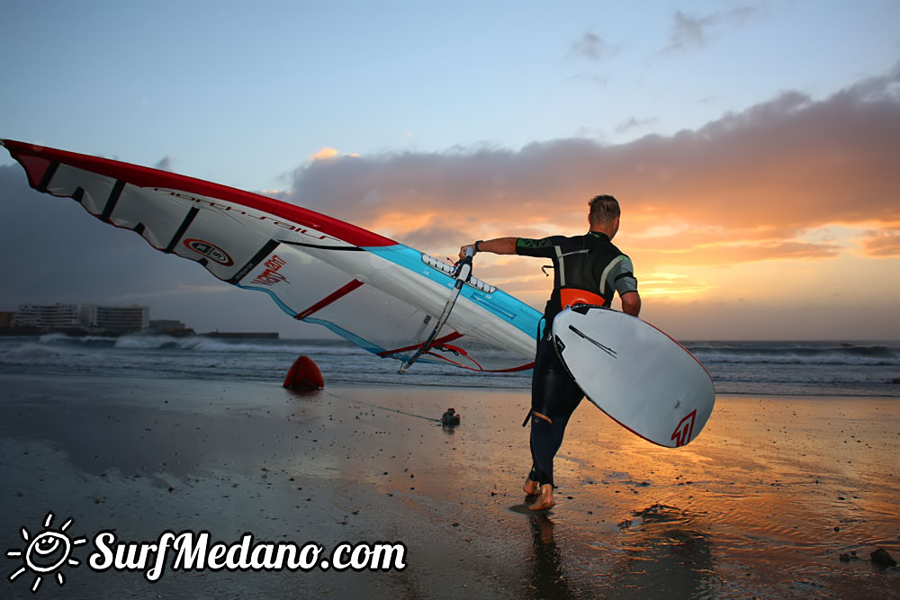 Early morning TWS Pro Slalom Training El Medano Tenerife 12-02-2017