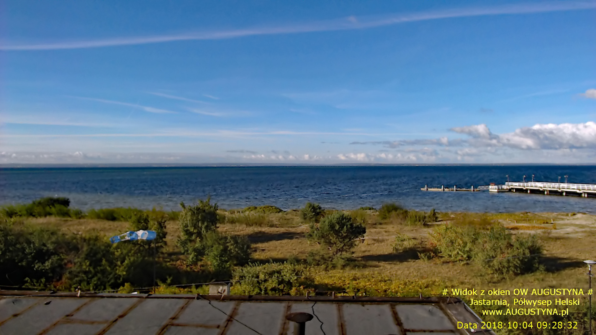 Wczasy nad morzem czyli PAŹDZIERNIK, słońce, plaża i wiatr widziane z pokoju z widokiem na morze w OW AUGUSTYNA Jastarnia Półwysep Hel