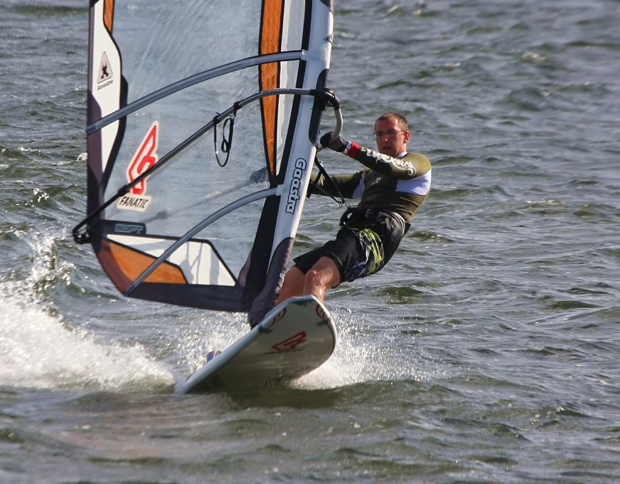 Kitesurfing i windsurfing, czyli 23.08.2012 obok OW AUGUSTYNA w Jastarni na Pwyspie Helskim