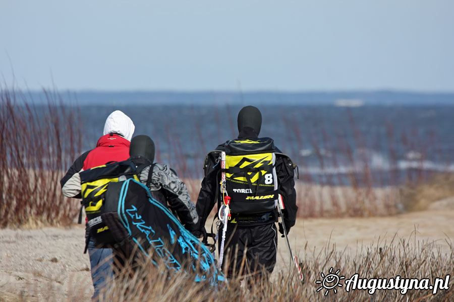 Przedwiosenny kitesurfing, czyli 9 marca 2013 w Rewie i Jastarni