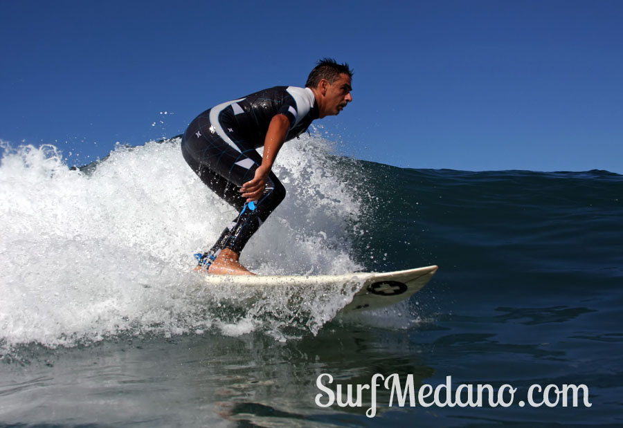 Surfing and bodyboarding on Derecha, Izquierda and El Conquistador in Las Americas on Tenerife
