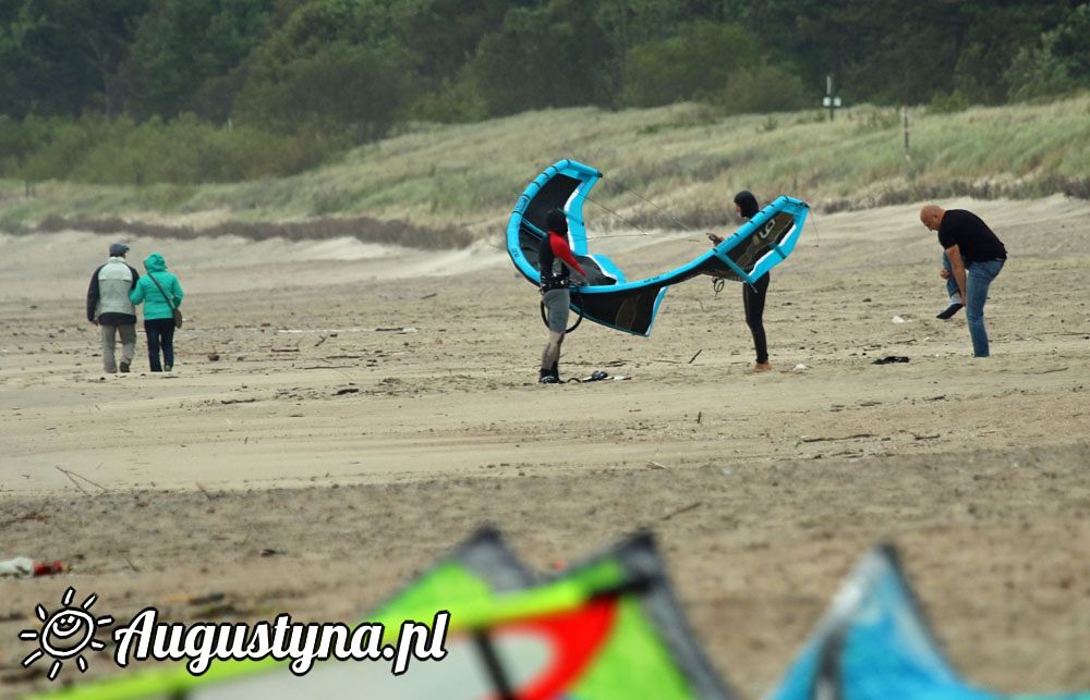 Pipeline, czyli kite- and windsurfing wave we Wadysawowie
