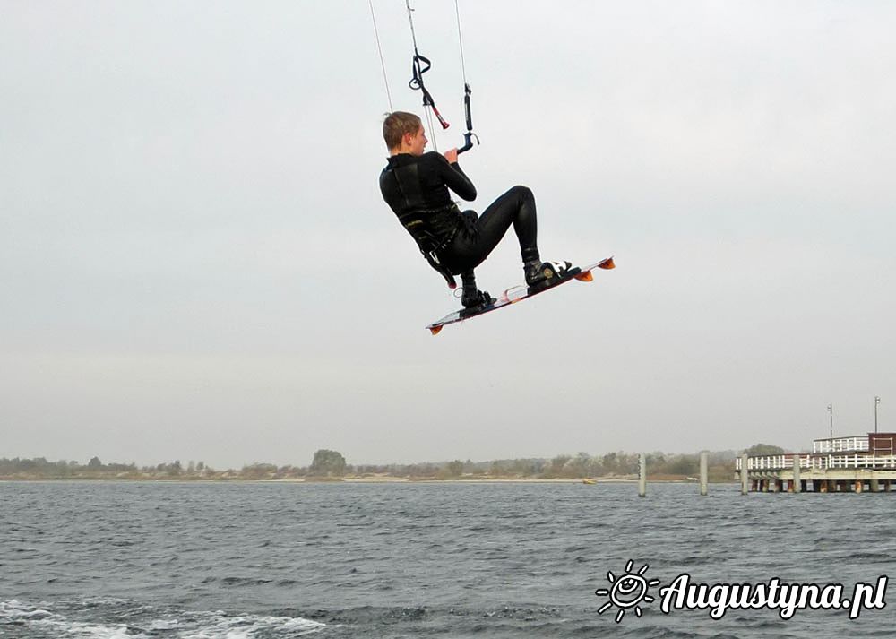 Windsurfing i kitesurfing 27-10-2014 w Jastarni na Półwyspie Helskim