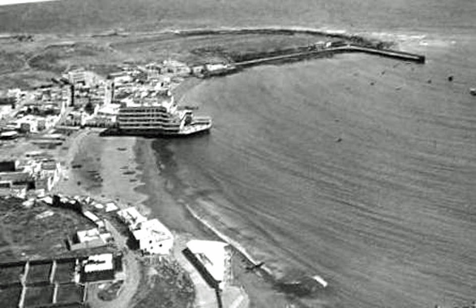 Old and a bit newer photos of El Medano on Tenerife  